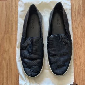 VINCE LEATHER SNEAKERS